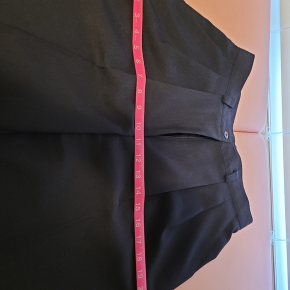 Haggar Navy blue 2 pce pant suit - Picture 15 of 16